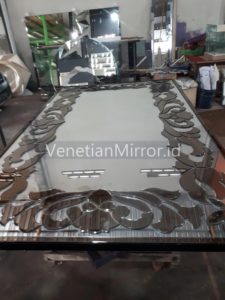 VM 004600 Inlay Mirror Brown