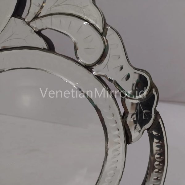 VM 080089 Heart Stand Venetian Mirror