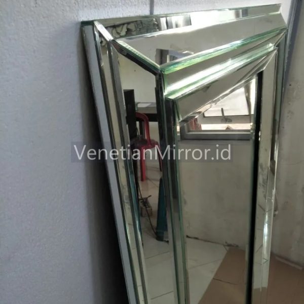 VM 004083 Art Deco Wall Mirror Beveled