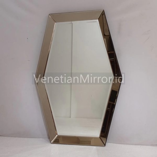 VM 004660 Hexagonal Long Mirror Frame Brown