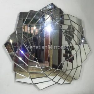 VM 004592 Beveled Wall Mirror