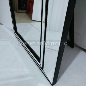 VM 004664 Standing Floor Mirror