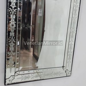 VM 001008 Venetian Mirror Tiara Large