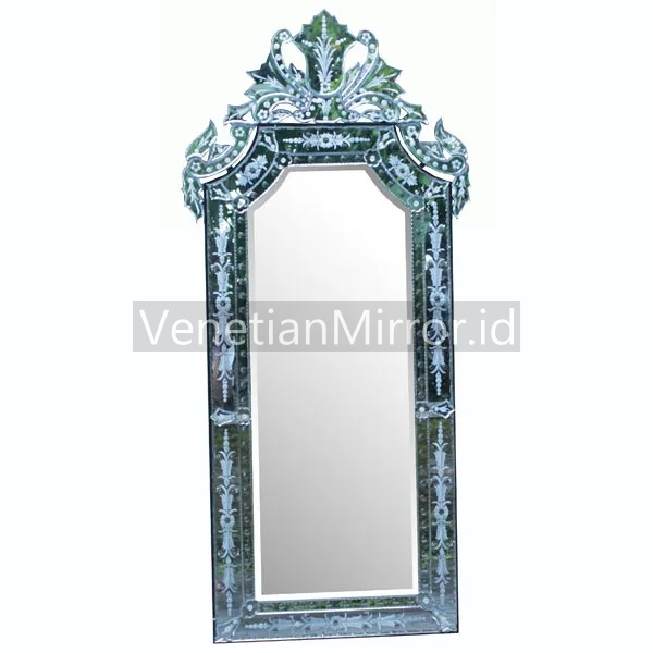 VM 001085 Petra Venetian-Style Mirror