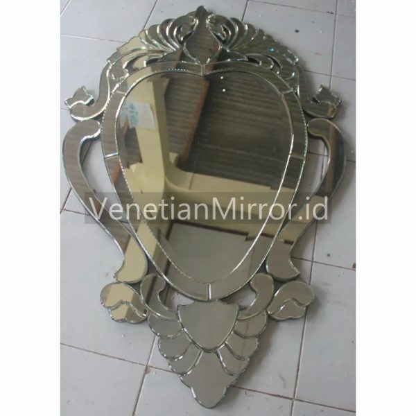 VM 001137 Venetian Mirror Batik