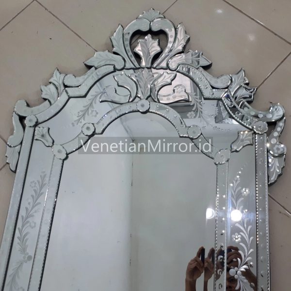 VM 001201 Venetian Mirror Murano