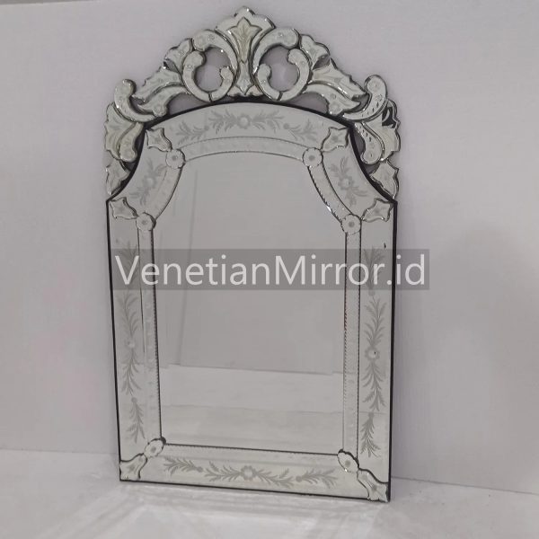 VM 001202 Venetian Elisendri Murano Mirror