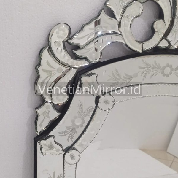 VM 001202 Venetian Elisendri Murano Mirror