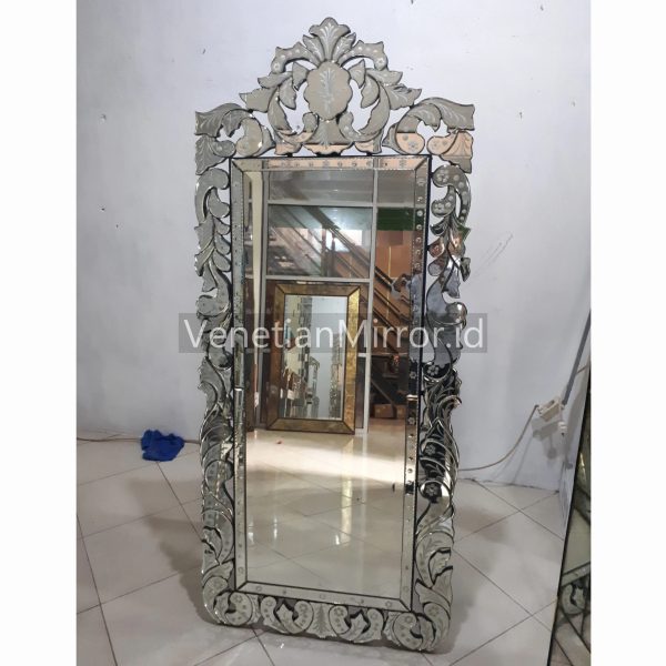 VM 001212 Venetian Standing Floor Mirror Batik