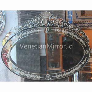 VM 003034 Venetian Landscape Oval Mirror