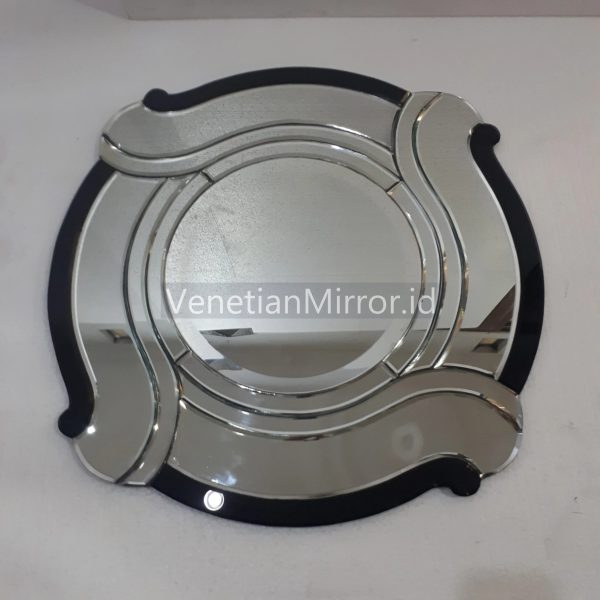 VM 004062 Modern Wall Mirror
