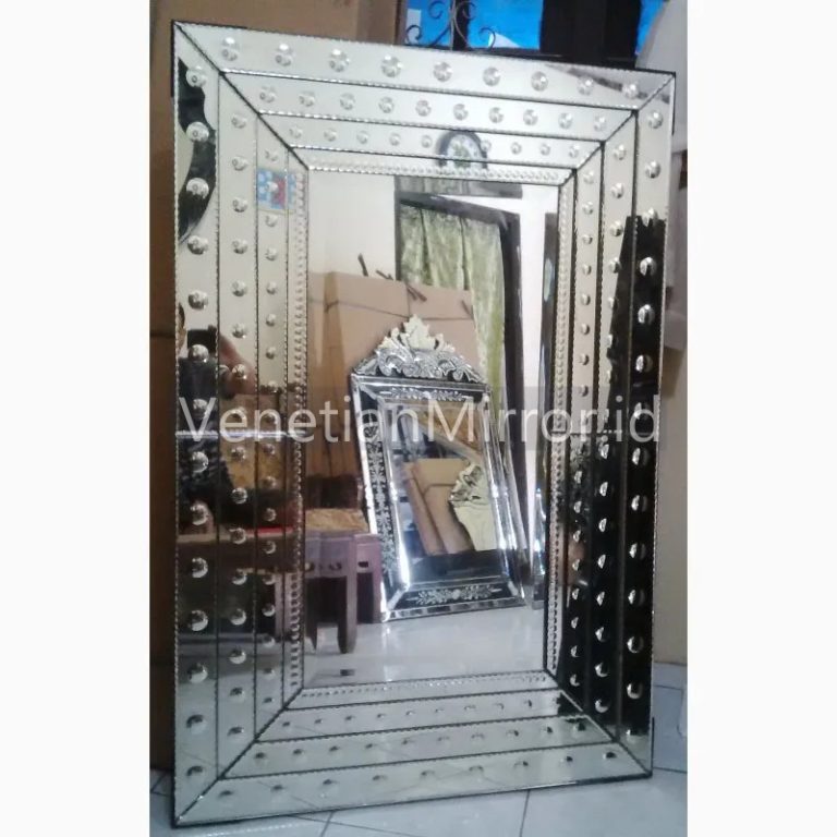 VM 004067 Modern Wall Mirror