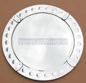 VM 004072 Round Bubble Wall Mirror