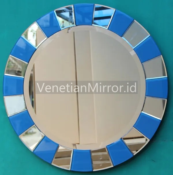VM 004073 Round Mirror Modern Silver Blue