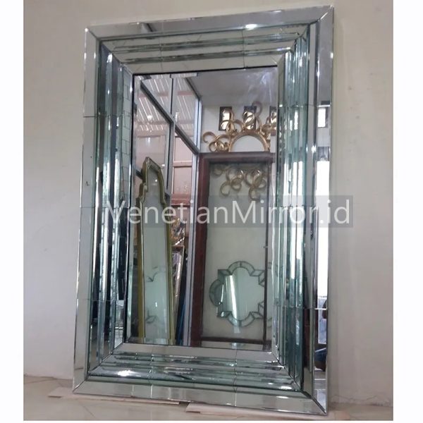 VM 004148 French Beveled Mirror
