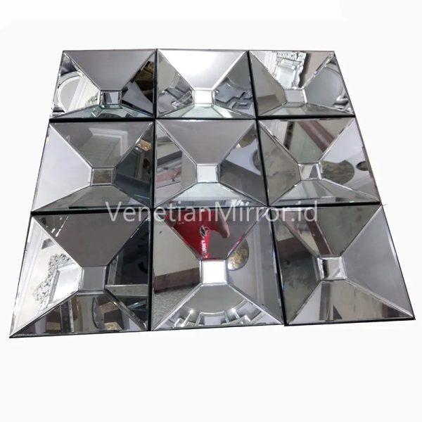 VM 004156 Modern Wall Mirror Square