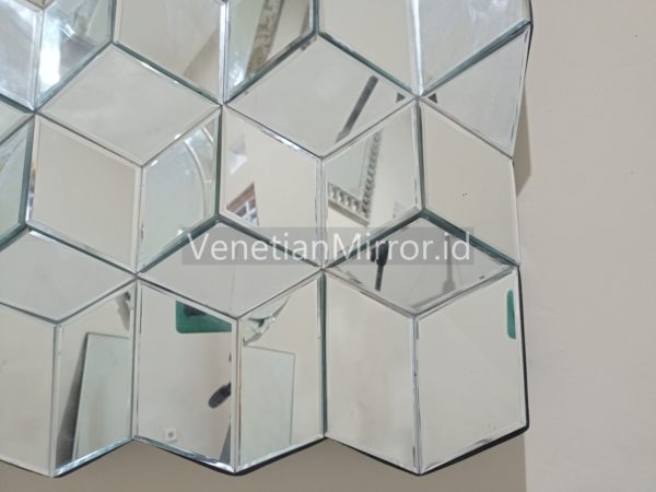 VM 004566 Modern Wall Mirror Cube