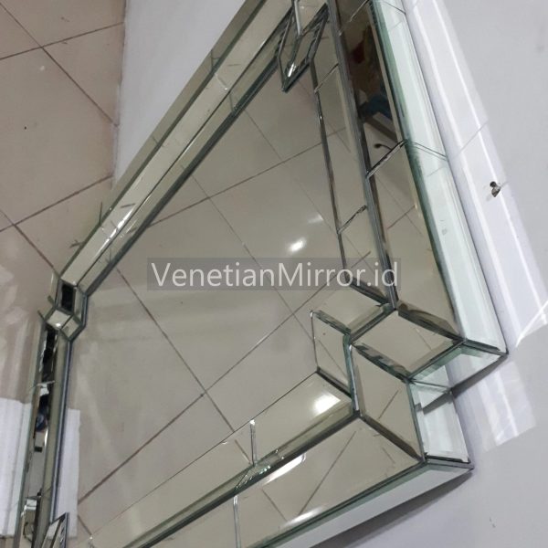 VM 004573 Art Deco Wall Mirror Beveled