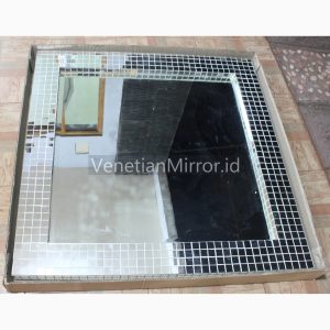 VM 004580 Wall Mirror Mosaic Square Recta