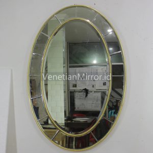 VM 004584 Modern Wall Mirror Oval List Gold