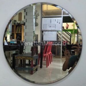 VM 004585 Wall Mirror Round Bathroom