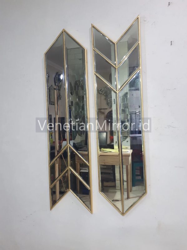 VM 004590 Modern Wall Mirror