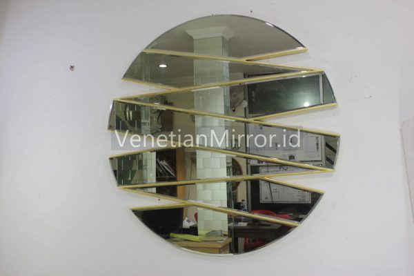 VM 004591 Modern Wall Mirror Round List Gold