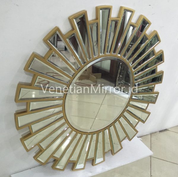VM 004614 Modern Wall Mirror Gold
