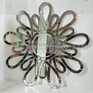 VM 004618 Modern Wall Mirror Ribbon