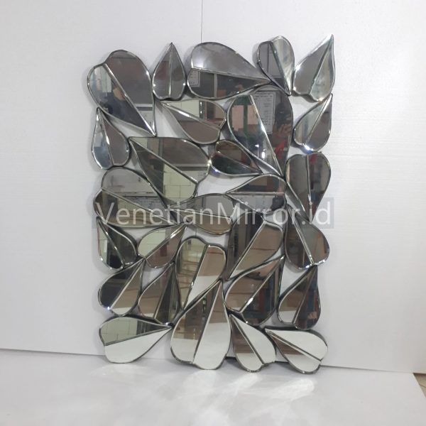 VM 004622 Heart Wall Mirror 3D