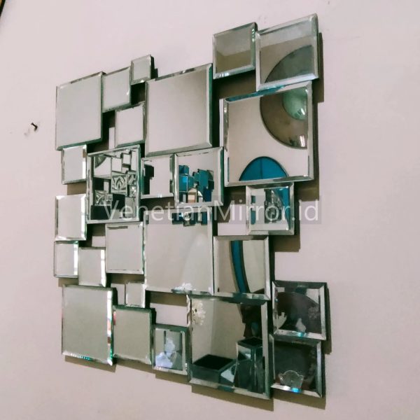 VM 004642 Mosaic Wall Mirror Silver