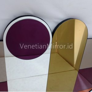 VM 004649 Color Full Wall Mirror Decorative