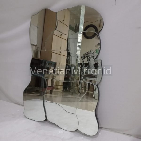 VM 004655 Modern Wall Mirror Tiles