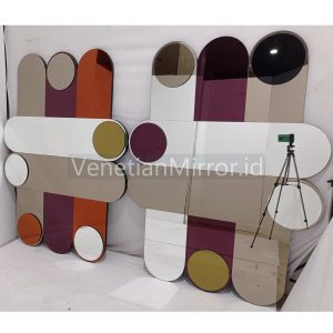 VM 004659 Modern Wall Mirror New Design