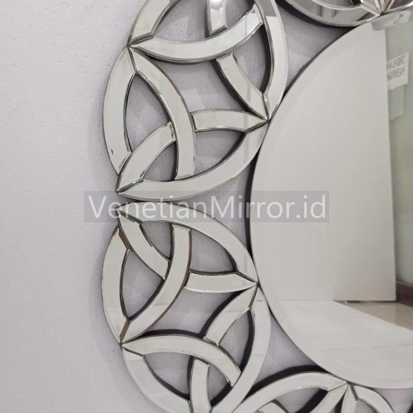 VM 004670 Modern Wall Ribbon Round Mirror