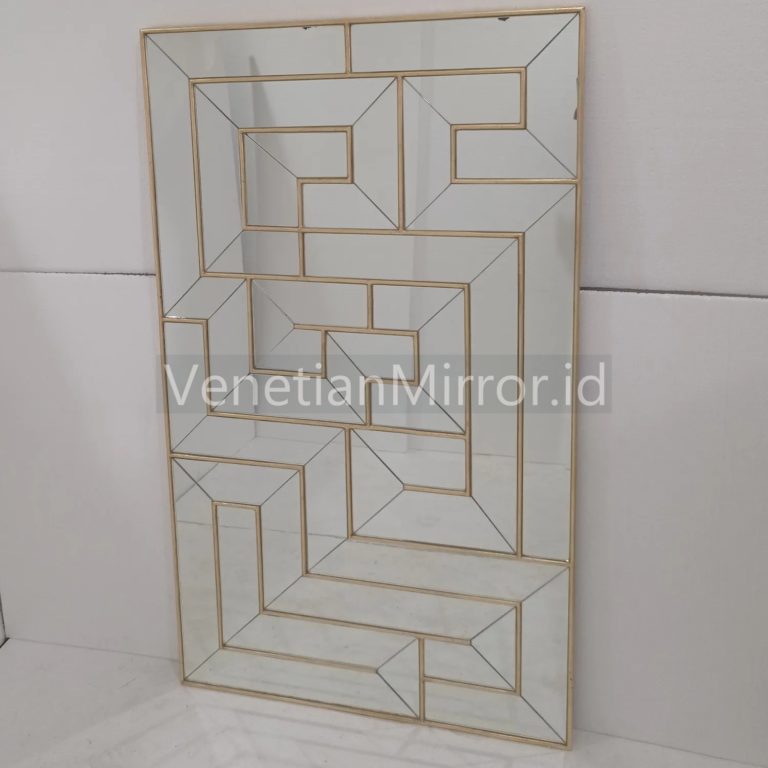 VM 004673 Modern Mirror List Gold Leaf