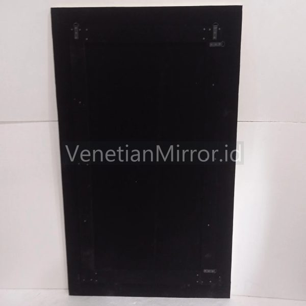 VM 004673 Modern Mirror List Gold Leaf