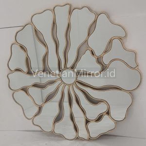 VM 004686 Sunburn Wall Mirror Gold