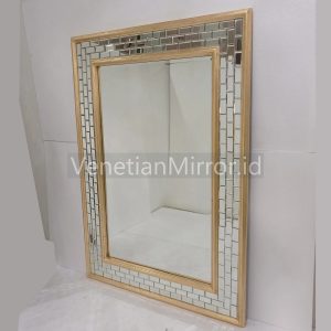 VM 004692 Rectangle Wall Mirror Beaded Gold