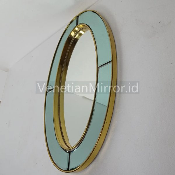 VM 004700 Oval Mirror Green Brass Antique