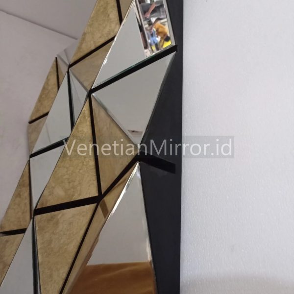 VM 004702 Modern Wall Mirror 3D Silver Goldleaf