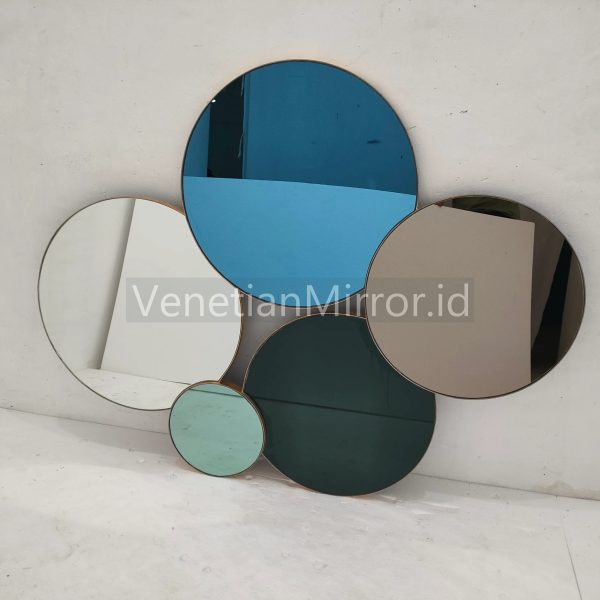 VM 004719 Round Wall Mirror Decor