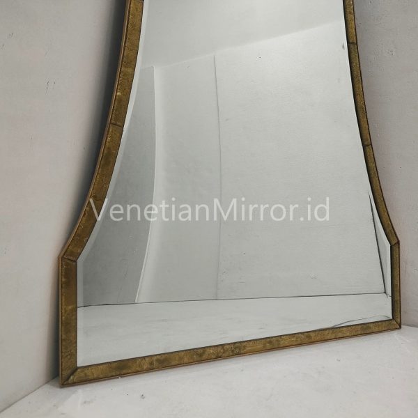 VM 004747 Elegant Wall Mirror Decor