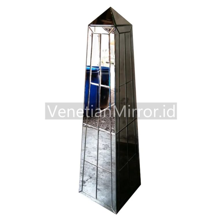 VM 006106 Obelisk Mirror Vedra
