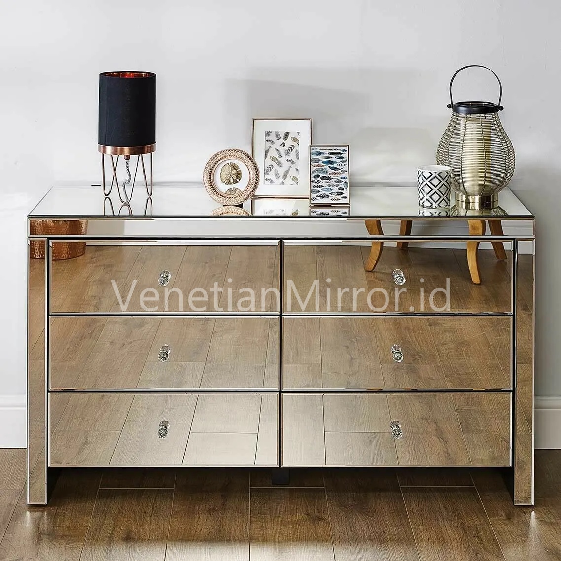 VM 006250 Mirrored Cabinet Furniture With 6 Drawers