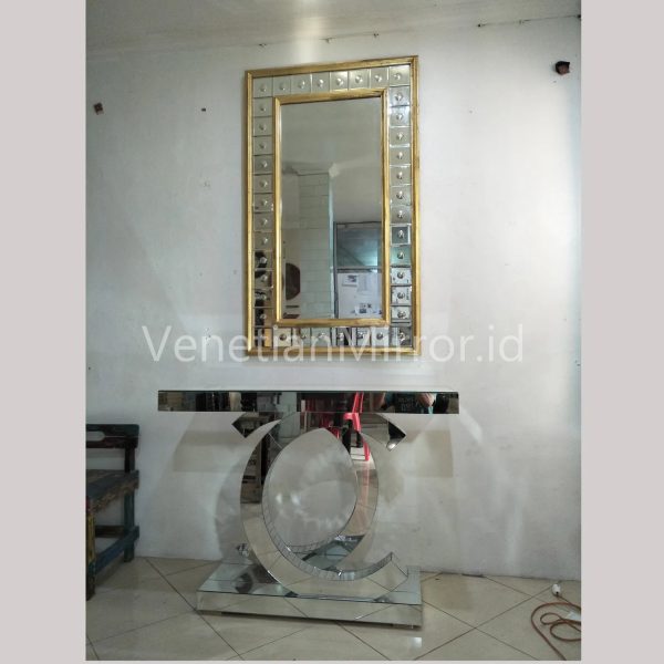 VM 006259 Sonsole Table Mirror