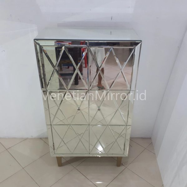 VM 006264 Cabinet Large Mirror