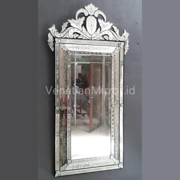 VM 014003 Antique Venetian Mirror