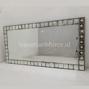 VM 014027 Bubble Antique Mirror