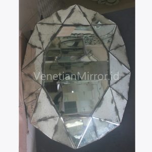 VM 014030 Oval 3D Antique Mirror